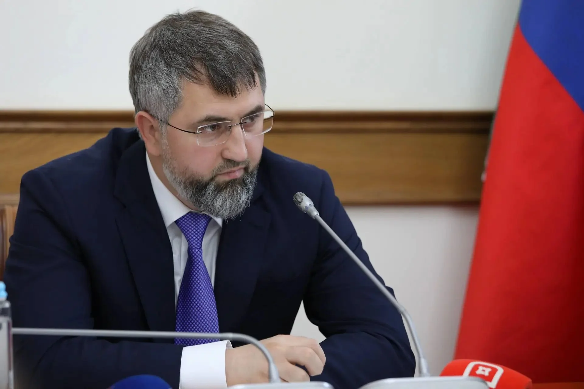 Рамазанов потребовал усилить поддержку участников СВО
