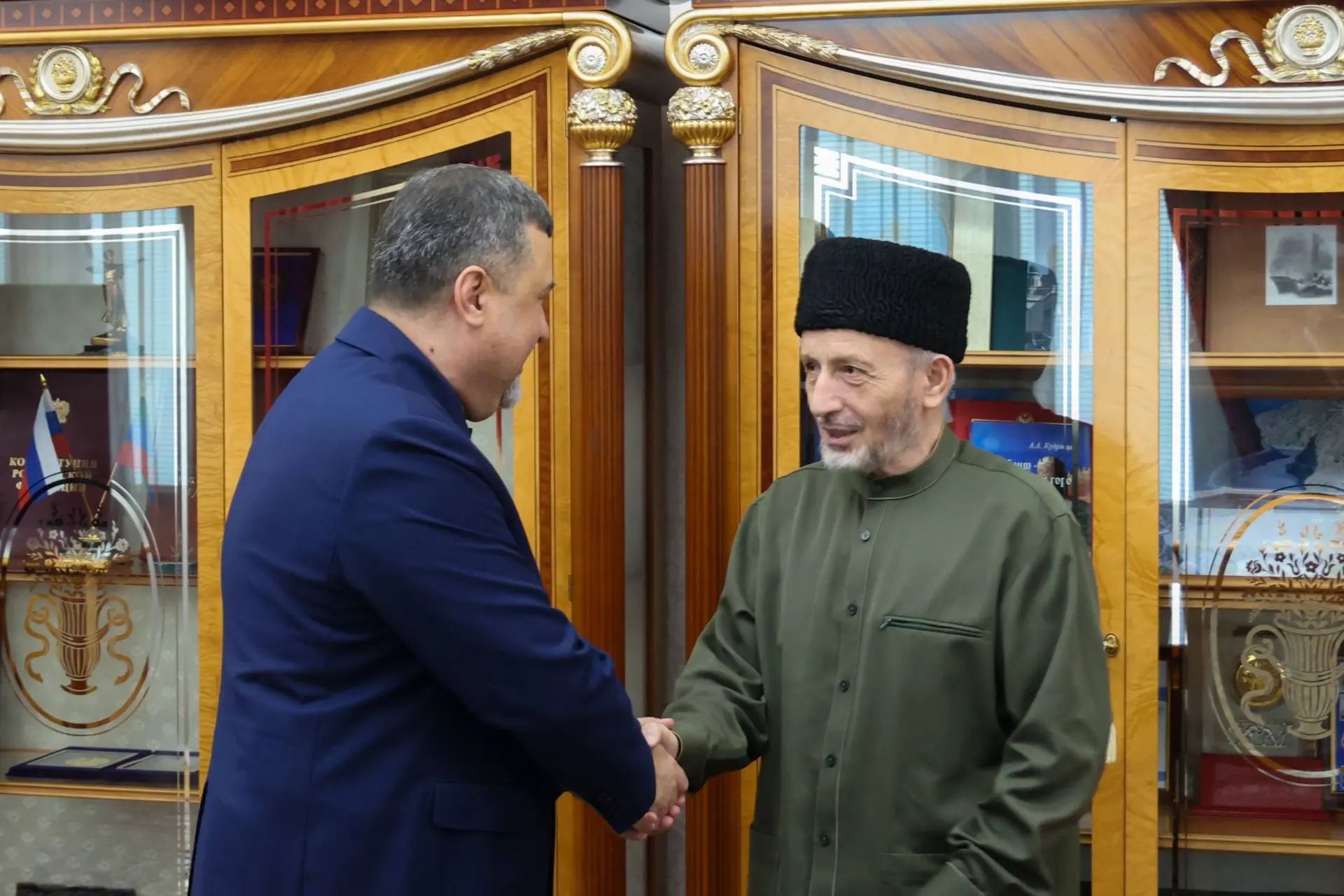 Фёдор Щукин поздравил муфтия Дагестана с днём рождения