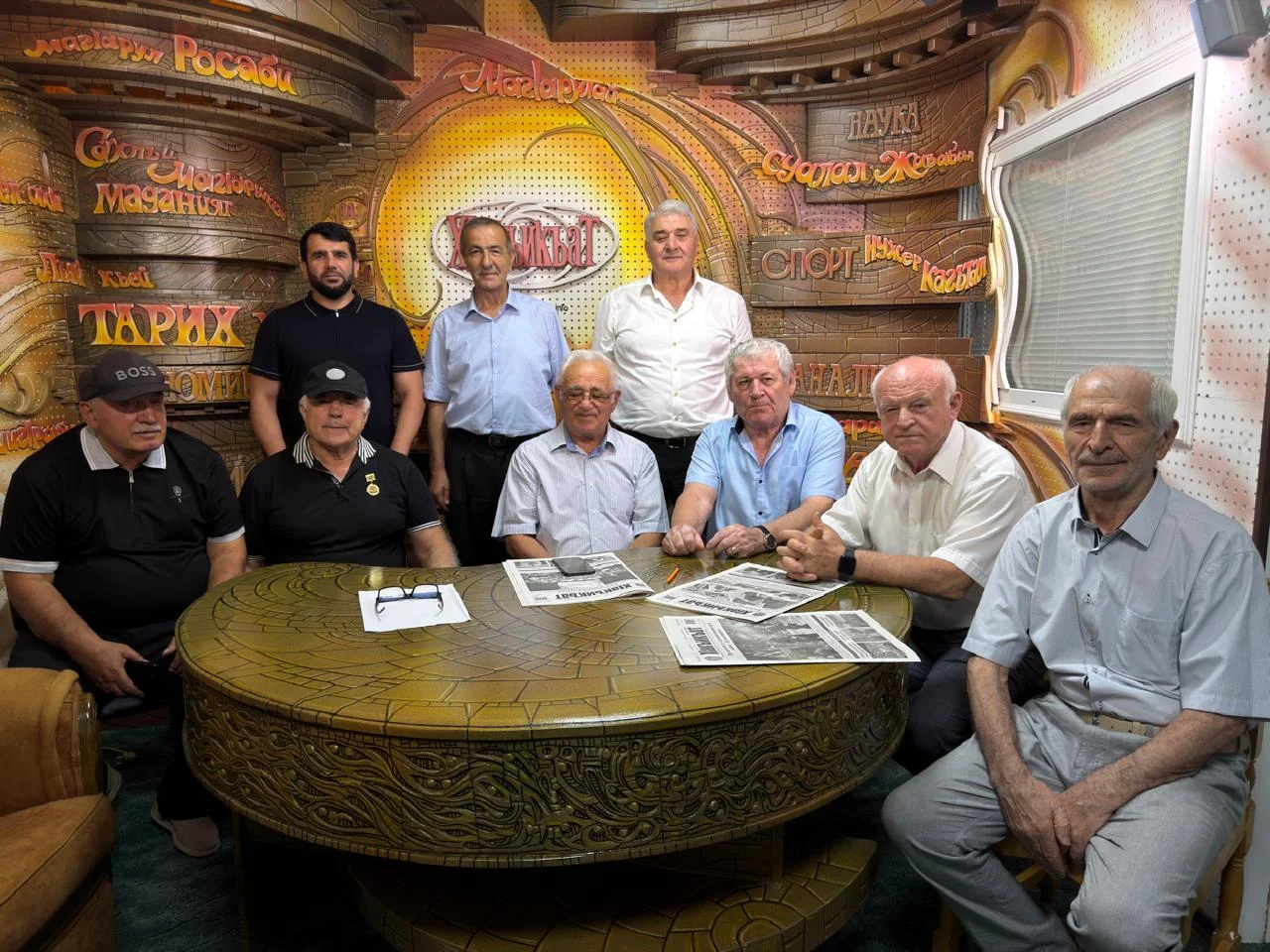 Расул ХIамзатов –  «Гималаялъул бищун борхатаб тIогь»