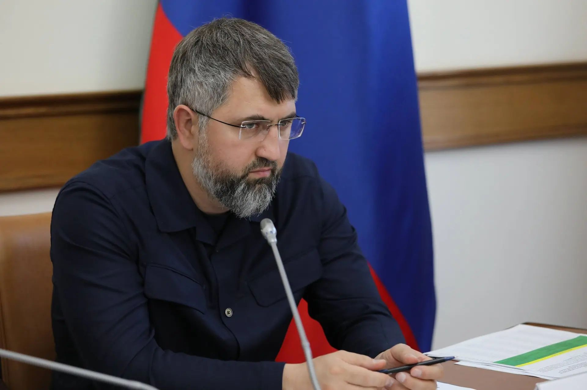 Премьер Дагестана ускорить ввод в эксплуатацию новых школ в столице