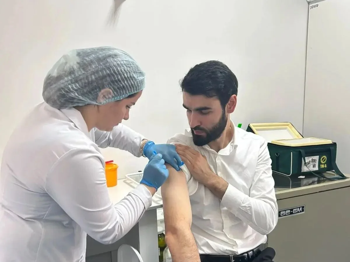 В Дагестане вакцинируются от гриппа