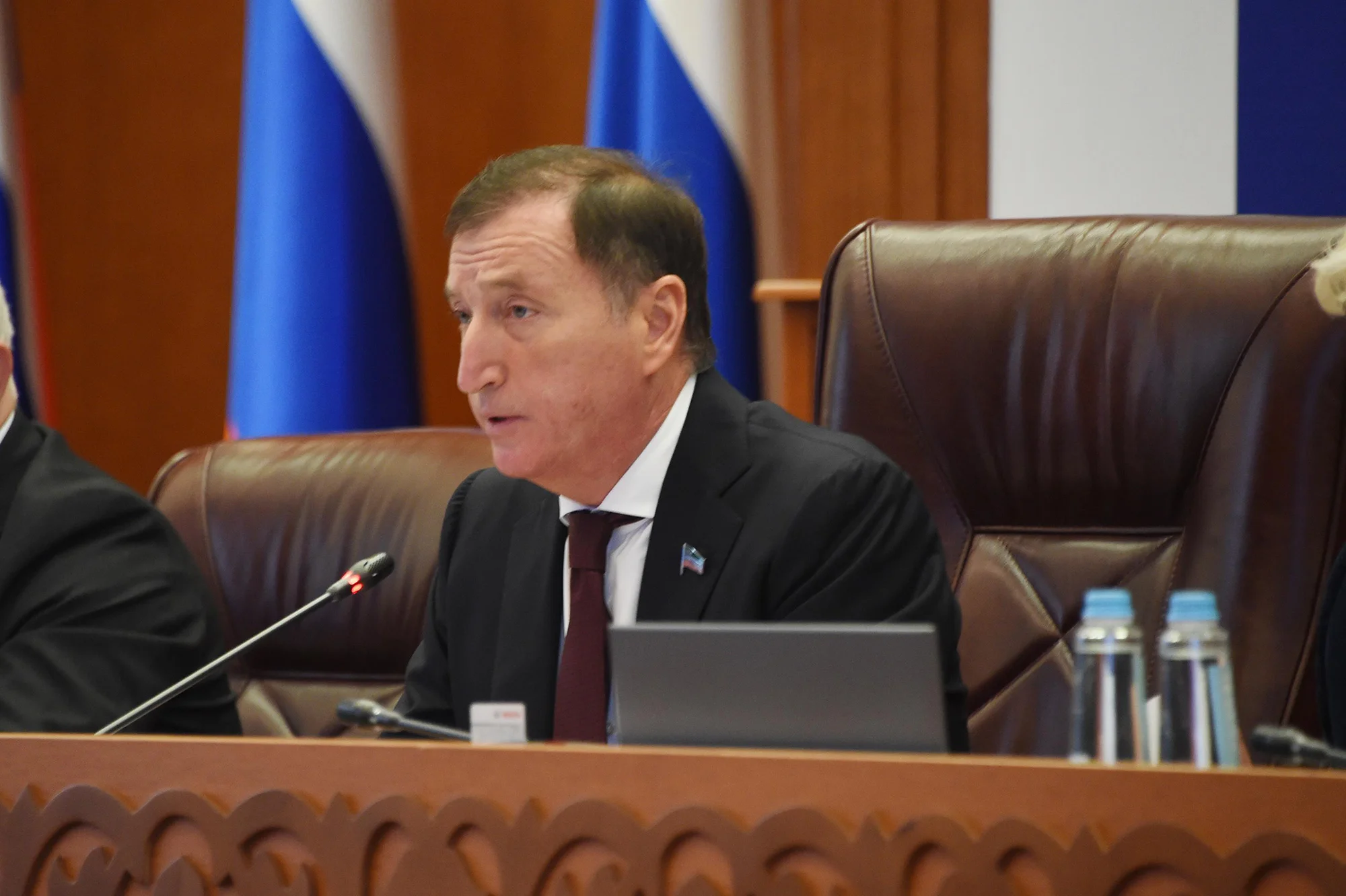 Парламент Дагестана принял в первом чтении законопроект о запрете вейпов