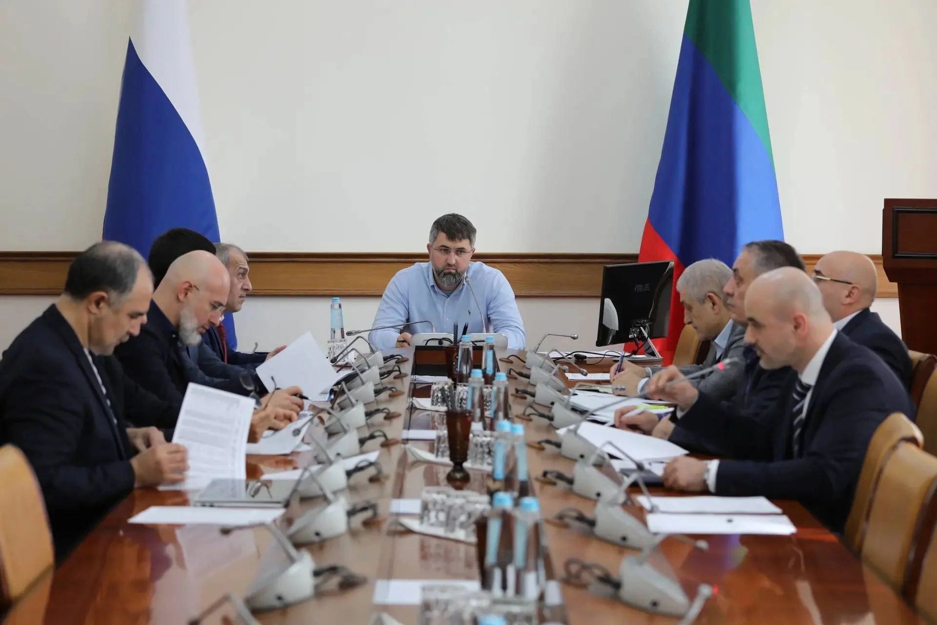 Рамазанов провел совещание по финансово-экономическим показателям