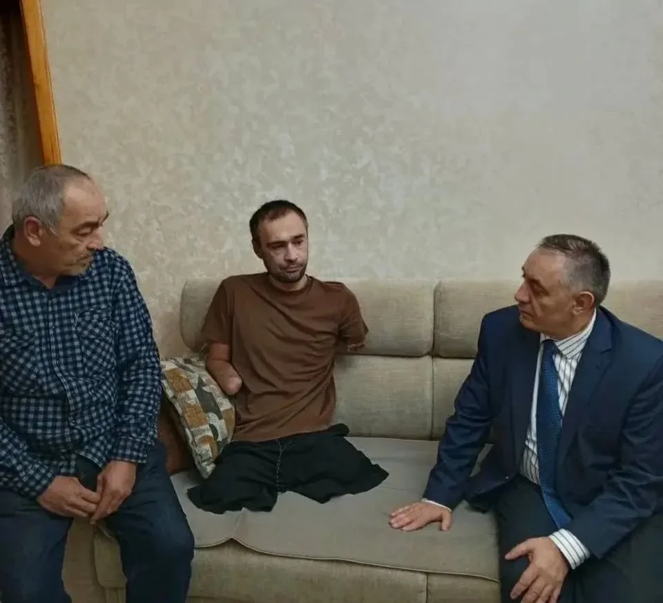 Махмудов посетил семью ветерана СВО в Буйнакске