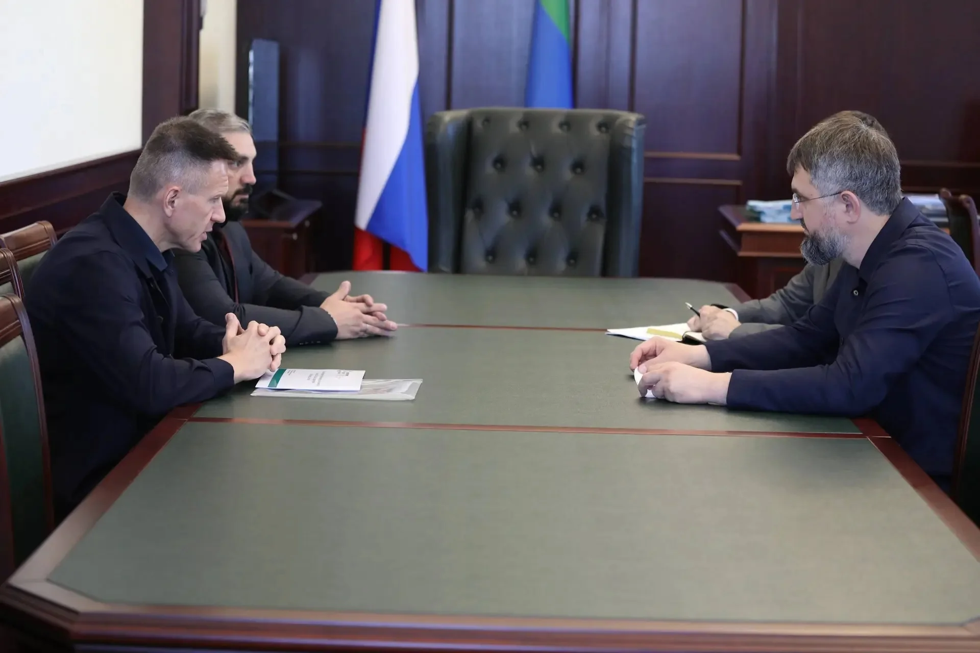 Магомед Рамазанов обсудил с Львом Кузнецовым обеспечение надежного энергоснабжения в Дагестане