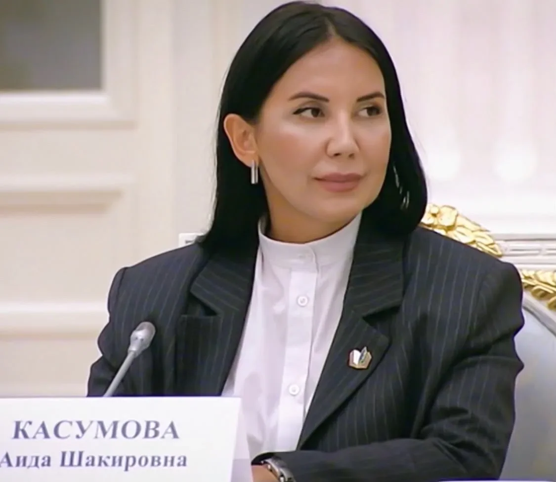 Аида Касумова: «Школа — не препятствие на пути к жизни. Она часть подготовки к этой жизни»