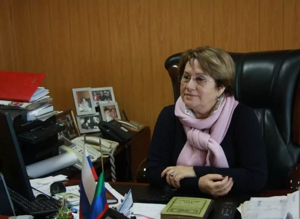 Бурлият Токболатова: «Мы, дагестанские женщины, по праву можем гордиться своими сыновьями, которые никогда не пытались избежать службы в рядах Российской армии»